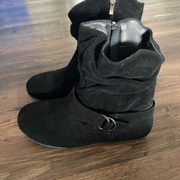 Shein Sz 40 black faux suede ankle boots - Picture 3 of 10